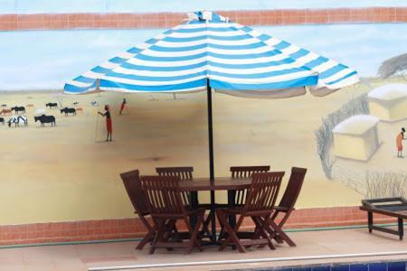 Miryams Village Inn Safari Lodge Sultan Hamud Exterior photo